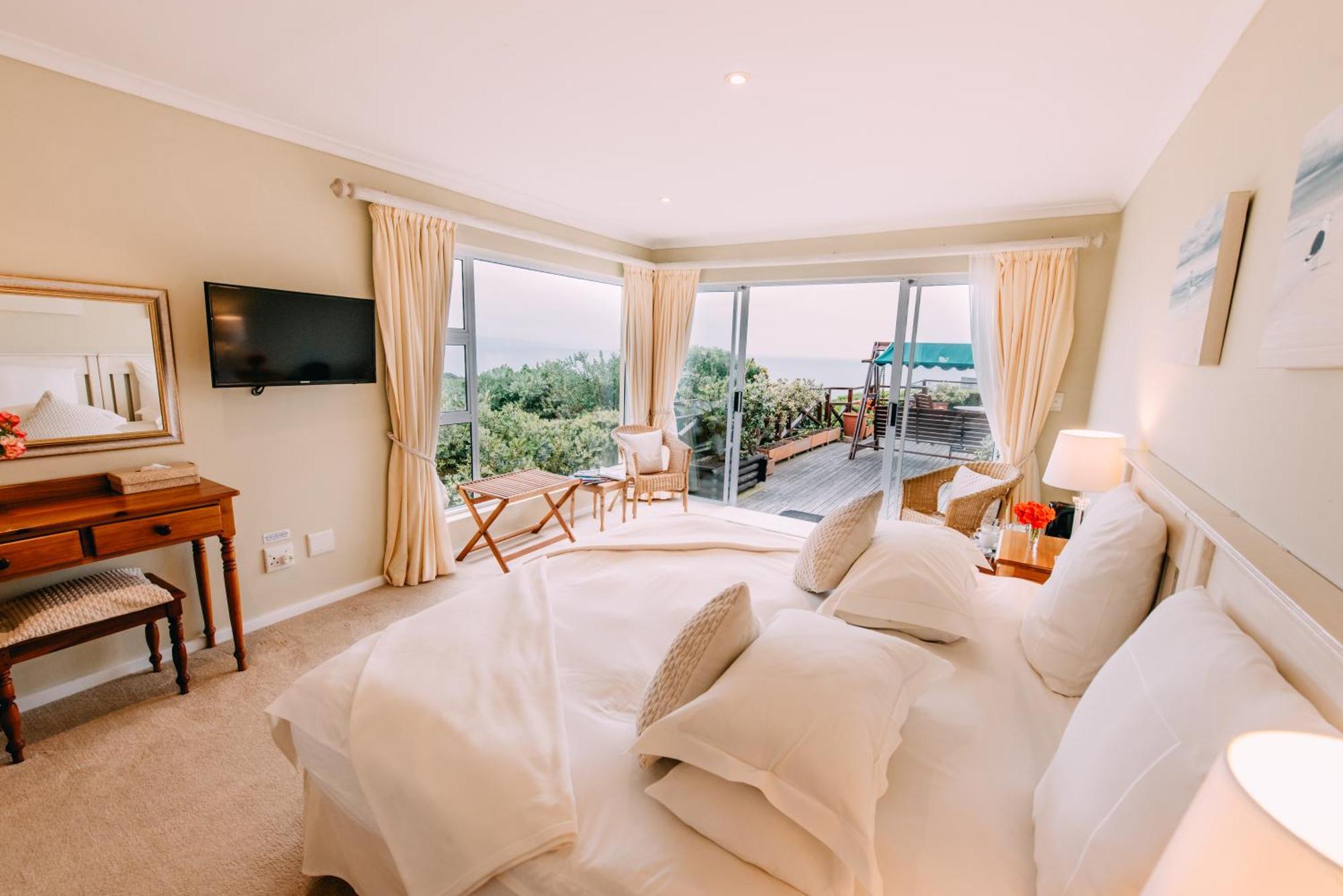 Dolphins' Playground Beachfront B&B Plettenberg Bay Zimmer foto